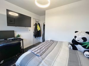 Photo 15- click for photo gallery